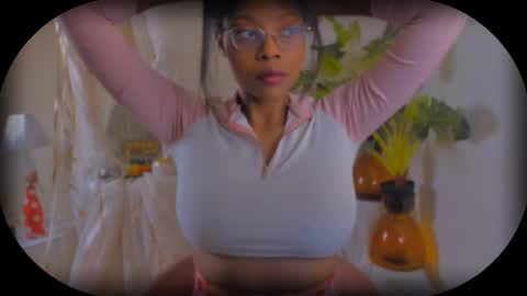 Bellah Blakes-Sarah Scrumptious Lee online show from October 4, 3:23 am