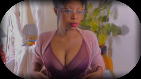 Bellah Blakes-Sarah Scrumptious Lee online show from September 14, 2:42 am