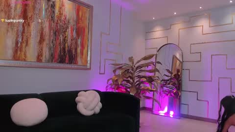 Snapshot of bellacarteer_ chatting on October 7, 6:01 pm Bella C online show from October 7, 6:01 pm