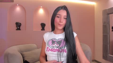 Snapshot of bellacarteer_ chatting on January 10, 12:26 pm Bella C online show from January 10, 12:26 pm