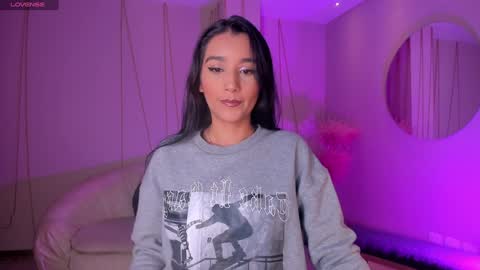 Snapshot of bellacarteer_ chatting on February 4, 11:49 am Bella C online show from February 4, 11:49 am