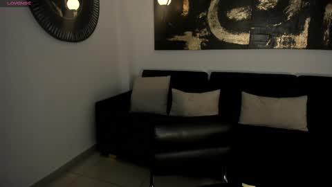 Snapshot of bellacarteer_ chatting on February 25, 10:37 am Bella C online show from February 25, 10:37 am