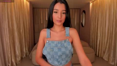 Snapshot of bellacarteer_ chatting on December 27, 12:12 pm Bella C online show from December 27, 12:12 pm