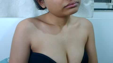 bellacrystall online show from July 18, 6:43 pm