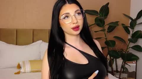 Diana online show from June 19, 10:19 am