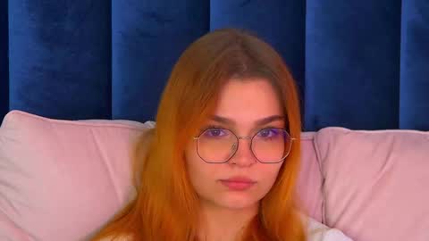 BellaMarebelle online show from October 16, 4:48 am