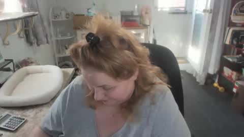 Bellavoca online show from March 25, 9:39 pm