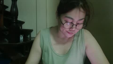 Snapshot of bellbabe chatting on February 18, 12:28 pm Bella online show from February 18, 12:28 pm