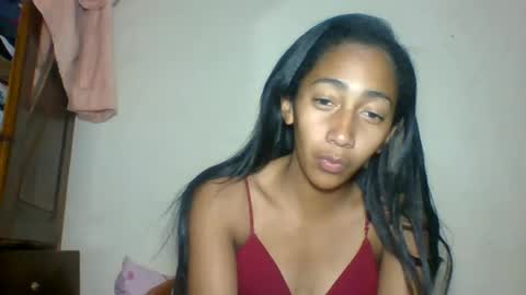 belle_annah online show from June 29, 3:12 pm