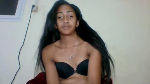 belle_annah online show from July 14, 4:00 pm
