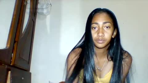 belle_annah online show from July 23, 1:58 am