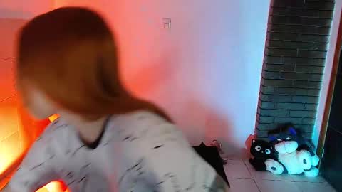 belle_ragazee online show from February 2, 1:37 am