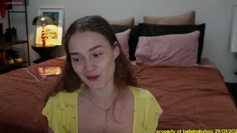 Snapshot of bellebabyboo chatting on January 30, 2:27 am BELLE online show from January 30, 2:27 am