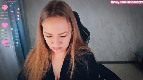 Your Annabelle Wolf  online show from November 11, 7:38 am