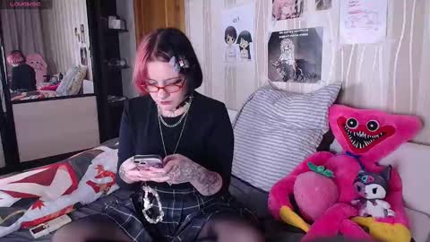 Viki online show from November 13, 3:22 pm