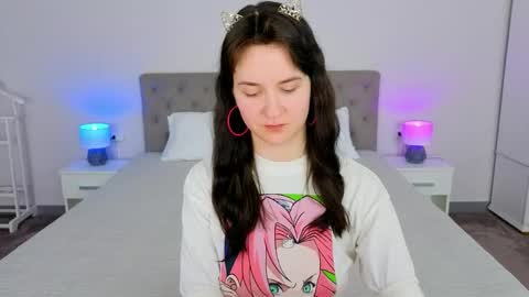 Violette online show from May 2, 8:23 pm