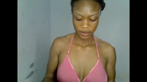 berryjuicex online show from June 28, 12:23 pm