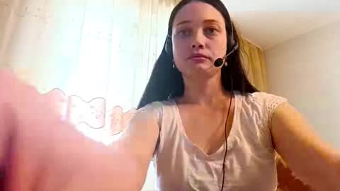 Vanessa online show from November 3, 9:02 am