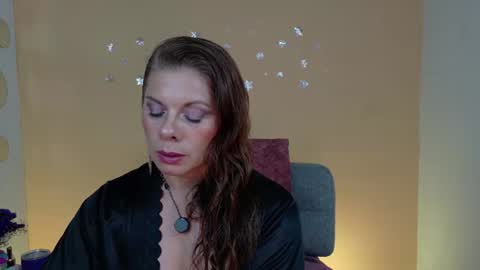 LINDA online show from June 26, 11:06 pm