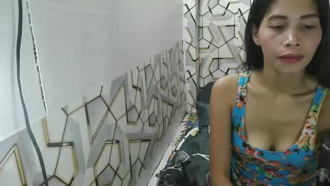 Snapshot of betty1105 chatting on February 24, 9:52 pm betty1105 online show from February 24, 9:52 pm