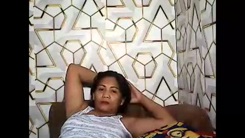 betty_83 online show from May 4, 12:53 pm