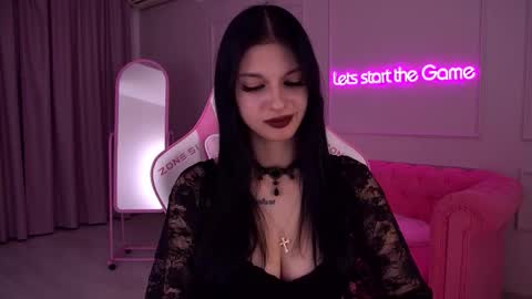 Snapshot of beverlyyork chatting on January 29, 2:53 pm Beverly online show from January 29, 2:53 pm