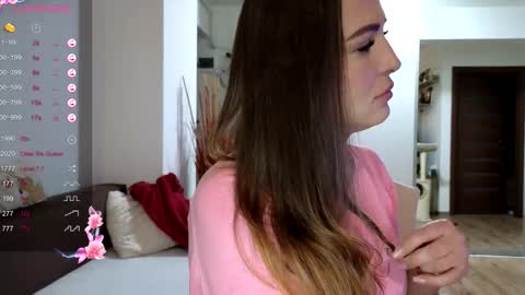   BeyonceDoll       Twitter DollBeyonce    online show from November 28, 8:56 pm