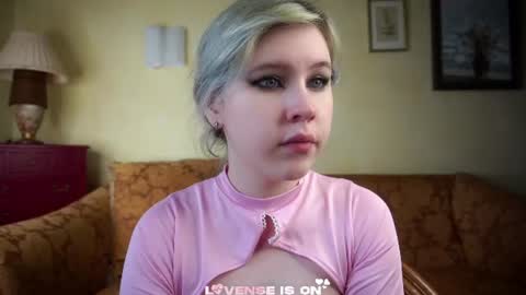 Eliz online show from July 15, 2:38 am