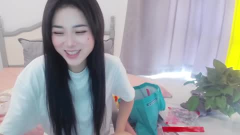 bhzhanglifang online show from June 5, 3:10 am
