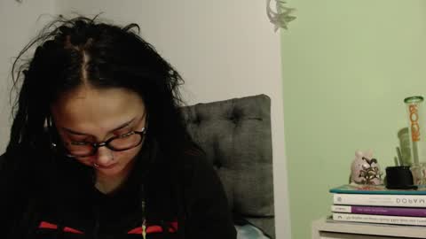 BiaBia online show from December 8, 1:35 am