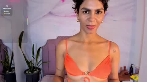 bianca_angel_ online show from November 18, 8:21 pm
