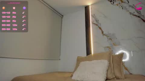 bianca_onyx online show from November 7, 1:22 am