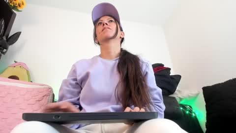 Bianca Mirage online show from May 7, 2:54 pm