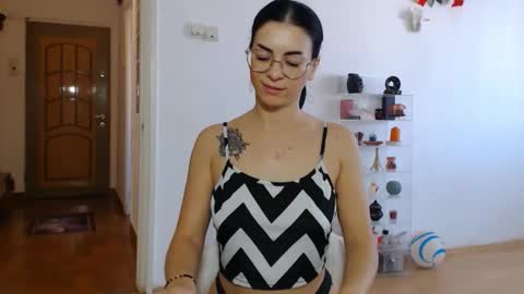 Snapshot of bibitina chatting on September 24, 8:46 am innasugarwild online show from September 24, 8:46 am