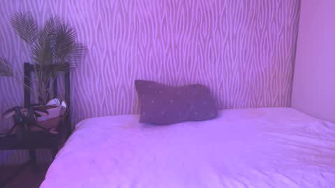 Snapshot of big_ass_blonde chatting on January 27, 6:41 am Eva online show from January 27, 6:41 am