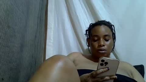 big_creamy_pusy online show from May 3, 10:07 am