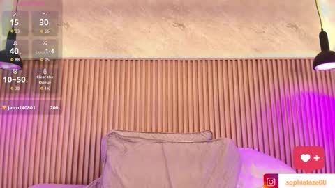 Tell me Sophia  online show from December 19, 9:51 pm