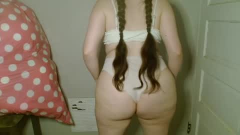 Isabella online show from June 29, 4:19 am