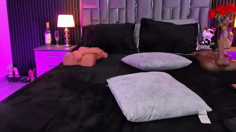 Zayra online show from June 13, 11:07 am