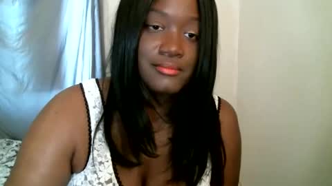 Bigtitscassie online show from June 7, 11:55 pm