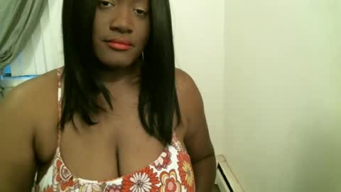 Bigtitscassie online show from June 25, 1:49 am