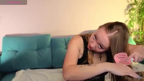 Merlizz  Ana  Emma online show from September 23, 8:29 pm