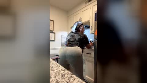 Safari Barbie online show from March 15, 10:45 pm