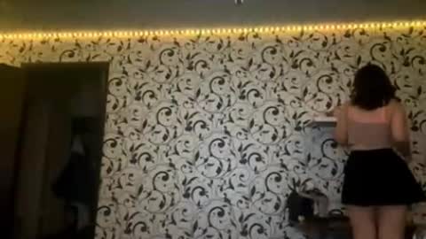 Lili online show from January 7, 4:21 pm