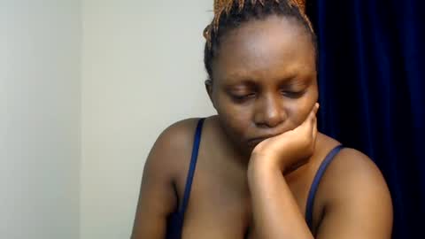 Cynthia online show from July 5, 8:14 pm