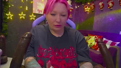 Alice online show from January 17, 7:54 pm