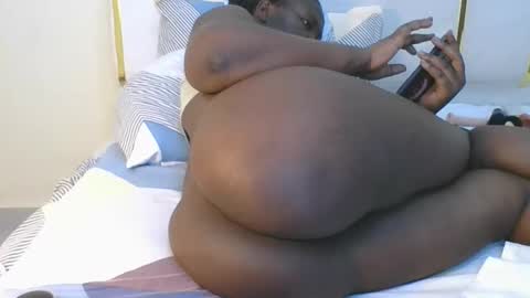 blacksexygold122 online show from April 27, 11:02 pm