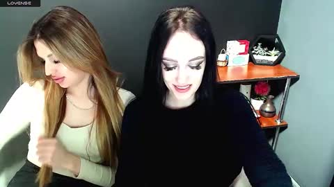 Ivy online show from December 21, 9:58 pm