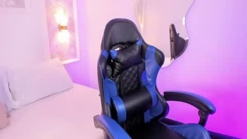  B L A I R  online show from July 2, 3:23 am