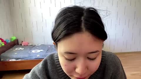 Mila online show from April 29, 8:06 am